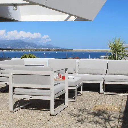 Magnifique 3 Pieces Avec Terrasse Et Parking, 4 Couchages, - Fr-1-252a-11